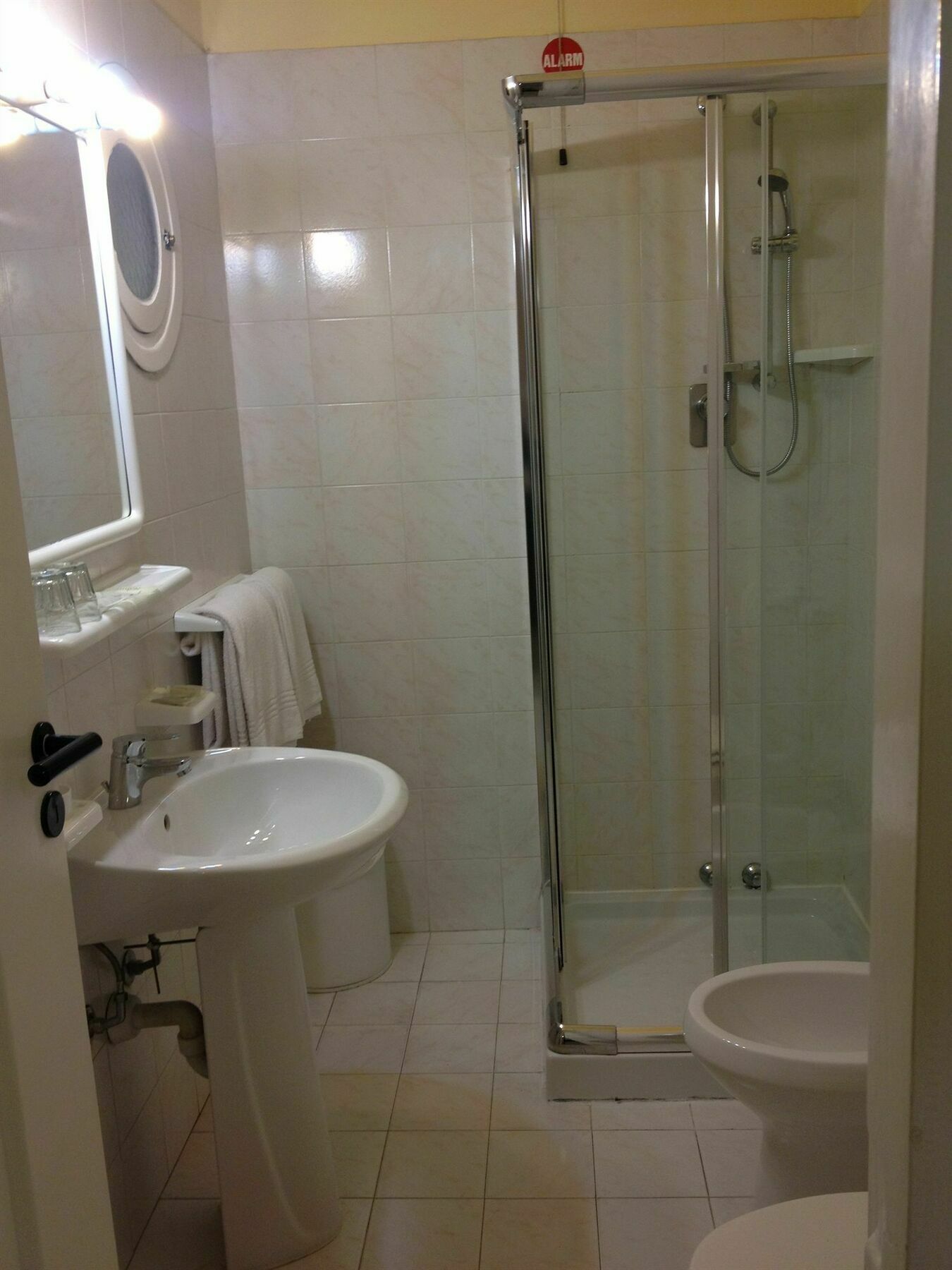 Hotel Nettuno ดิอาโนมารีนา ภายนอก รูปภาพ