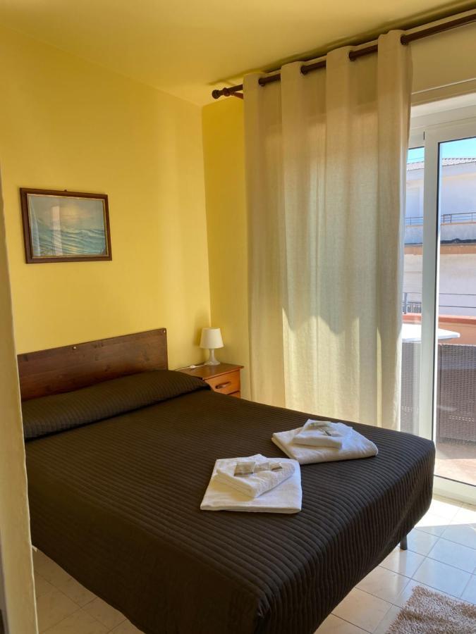 Hotel Nettuno ดิอาโนมารีนา ภายนอก รูปภาพ