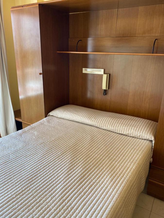Hotel Nettuno ดิอาโนมารีนา ภายนอก รูปภาพ
